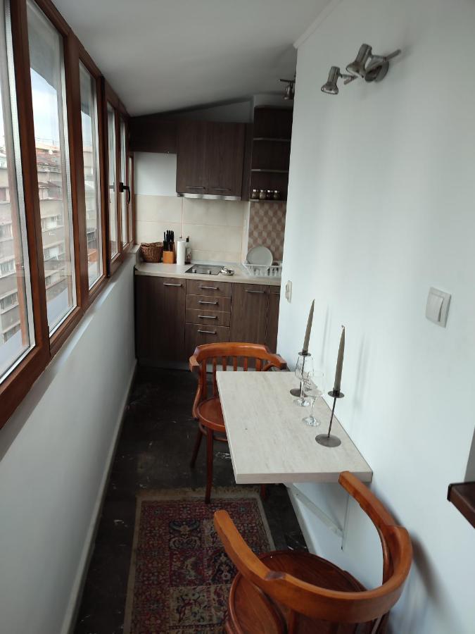 Accommodation Ateneu Palace Boekarest Buitenkant foto